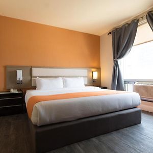 King Room Mobility accessible